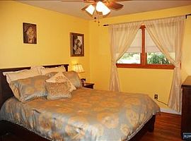 66 Oneida Ave, Oakland, Nj 07436 3 Beds 1.5 Baths -- Sqft in Oakland, NJ (Photo 9 of 10)