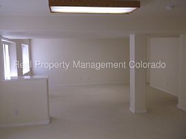 Single Family Home For Rent in Colorado Springs, CO (Photo 9 of 10)
