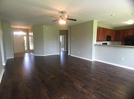 3231 Bellingrath Dr, Foley, Al 36535 4 Beds 2 Baths 1,830 Sqft in Foley, AL (Photo 3 of 12)