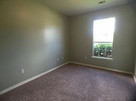 3231 Bellingrath Dr, Foley, Al 36535 4 Beds 2 Baths 1,830 Sqft in Foley, AL (Photo 7 of 12)