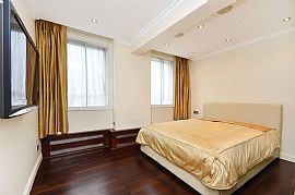 Beautiful Downtown Apartment Living in Houston, TX (Photo 2 of 4)