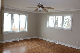 Lakeside Dr Erie, Pa 16511 4 Beds 3 Baths 2,850 Sqft in Erie, PA (Photo 4 of 12)