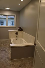 Lakeside Dr Erie, Pa 16511 4 Beds 3 Baths 2,850 Sqft in Erie, PA (Photo 6 of 12)