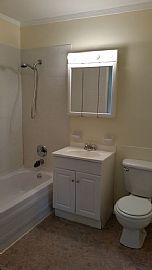 2016 Reardon Dr, Dayton, Oh 45420 3 Beds 1 Bath 1,008 Sqft in Dayton, OH (Photo 8 of 9)