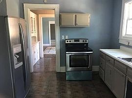 1535 Dodds Ave, Chattanooga, Tn 37404 3 Beds 2 Baths 1,764 Sqft in Chattanooga, TN (Photo 8 of 12)