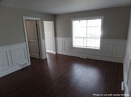 3 Beds 1.5 Baths in Oak Park, IL