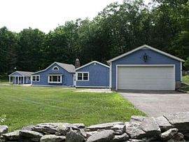 41 Kennerson Rd, Eastford, Ct 06242 in Eastford, CT