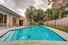 Lovely Four Bedroom Family Home Houston Texas in Houston, TX (Photo 6 of 12)