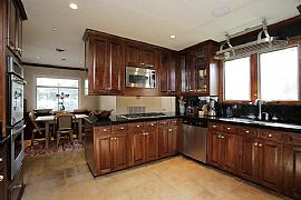 4719 Ivanhoe St Three Bedroom Home  in Houston, TX (Photo 10 of 12)