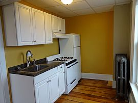 1 Bedroom  in Portland, ME (Photo 3 of 6)