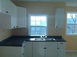 4 Bedroom Property in a Serene, Woody Area in Ronceverte, WV (Photo 2 of 10)