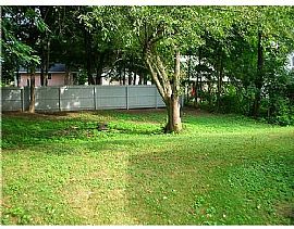 Lovely Fully Furnished House For Rent in Farmingdale, ME (Photo 3 of 8)