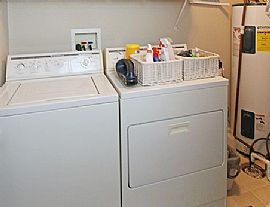 Lovely Fully Furnished House For Rent in Farmingdale, ME (Photo 8 of 8)