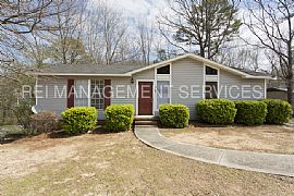 Single Family Home For Rent in Pinson, AL