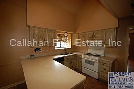 Single Family Home For Rent in Huntsville, AL (Photo 3 of 10)