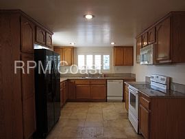 Single Family Home For Rent in Little Rock, AR (Photo 4 of 11)