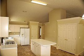 2630 Millerbrook Dr, Duluth, Ga 30096 3 Beds 2 Baths 2,306 Sqft in Duluth, GA (Photo 6 of 8)