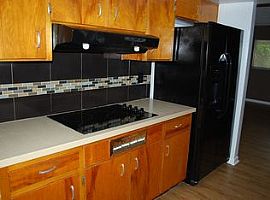 3606 River Grove Dr, Tamp Rent 750 Deposit 750 Total 1500 in Tampa, FL (Photo 8 of 8)