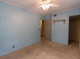 364 Lincoln Ave, Valparaiso Rent 650 Deposit 650 Total 1300 in Valparaiso, FL (Photo 2 of 7)