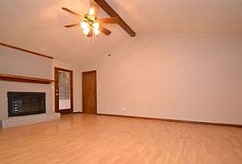  7201 Spring Morning Ln, Charlotte, Nc 28227 3 Beds 2 Baths 1,2 in Charlotte, NC (Photo 5 of 6)