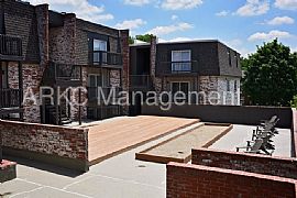 Single Family Home For Rent in Independence, MO (Photo 10 of 11)