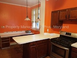 Single Family Home For Rent in Columbia, MD (Photo 5 of 9)