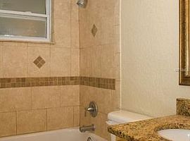 9040 Hermitage Ln, Port R Rent 500 Deposit 500 Total 1000 in Port Richey, FL (Photo 4 of 7)