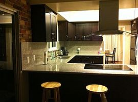 4 Beds 2 Baths in Woodland Hills, Ca in Woodland Hills, CA (Photo 7 of 8)