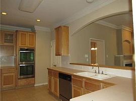  8105 Crabtree Cv, Austin, Tx 78750 3 Beds 2 Baths 2,523 Sqft in Austin, TX (Photo 2 of 5)