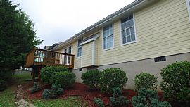 3 Bedroom Home at 9907 Brently Estates Dr Chattanooga, Tn 3742  in Chattanooga, TN (Photo 2 of 12)