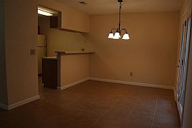 Beautiful 3 Bedroom Home in 18007 Brooknoll Dr, Houston, Tx   in Houston, TX (Photo 7 of 9)