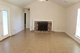 Beautiful 3 Bedroom Home in 18007 Brooknoll Dr, Houston, Tx   in Houston, TX (Photo 9 of 9)