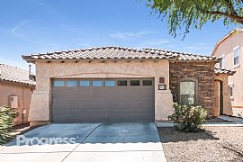 Single Family Home in Sahuarita, AZ