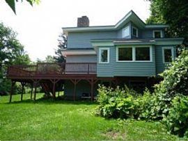 Serene 3 Bedroom Property with Wonderful View in South Burlington, VT
