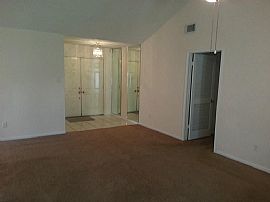 Lovely Three Bedroom Home in 15454 Runswick Dr, Houston in Houston, TX (Photo 2 of 12)