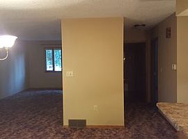 3 Bedroom Home in Excellent Condition in Sioux Falls, SD (Photo 5 of 10)