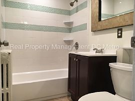 Single Family Home For Rent in Washington, DC (Photo 7 of 10)