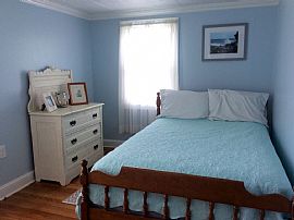 10 Atlantic St, South Kingstown, Ri 02879 3 Beds 1 Bath 885 Sqf in South Kingstown, RI (Photo 6 of 10)