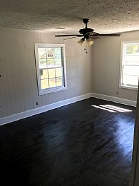 3815 Clovis Ct Nw, Atlanta, Ga  in Atlanta, GA (Photo 3 of 6)