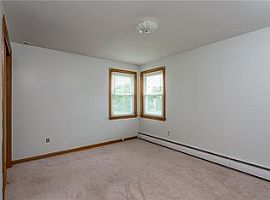 Cute 3 Bedroom Home Just For You in Johnston, RI (Photo 4 of 12)