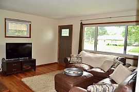 Lovely 2 Bedroom Home in 2462 Cranford Rd, Columbus, Oh in Columbus, OH (Photo 2 of 11)