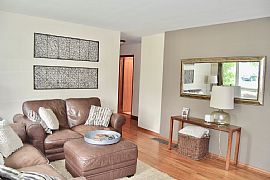 Lovely 2 Bedroom Home in 2462 Cranford Rd, Columbus, Oh in Columbus, OH (Photo 3 of 11)