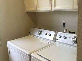 Elegant 4 Bedroom Home  Available in Portland, OR (Photo 10 of 12)