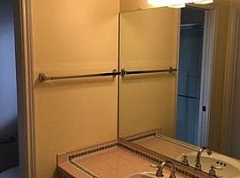 Elegant 4 Bedroom Home  Available in Portland, OR (Photo 6 of 12)