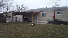 Lovely 4 Bedroom Home in 407 Towanda Cir, Dayton, Oh in Dayton, OH (Photo 5 of 12)