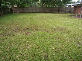 Lovely 3 Bedroom Home in 3304 Queen Elizabeth Dr, Ocean Springs in Ocean Springs, MS (Photo 6 of 12)