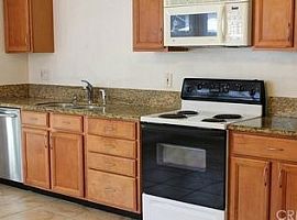 3 Beds 2 Baths in Irvine in Irvine, CA (Photo 10 of 10)