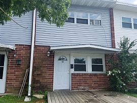 3 Bed 1 Bath in New Castle, DE