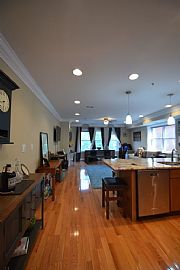 2 Bed 2 Bath in Washington, DC (Photo 2 of 12)