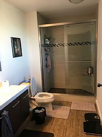 3 Beds 2.5 Baths in Los Angeles, CA (Photo 6 of 12)